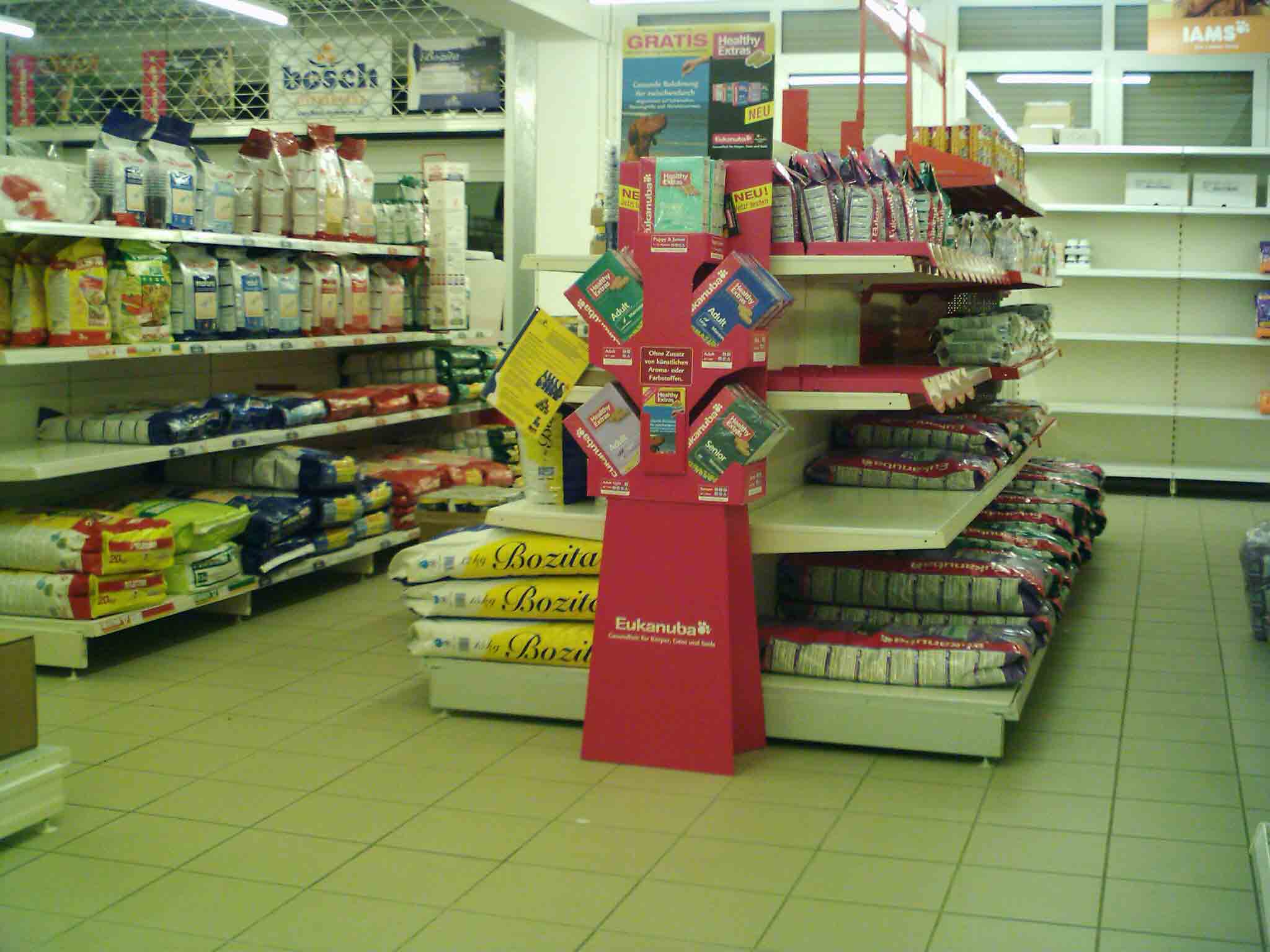 laden-09a