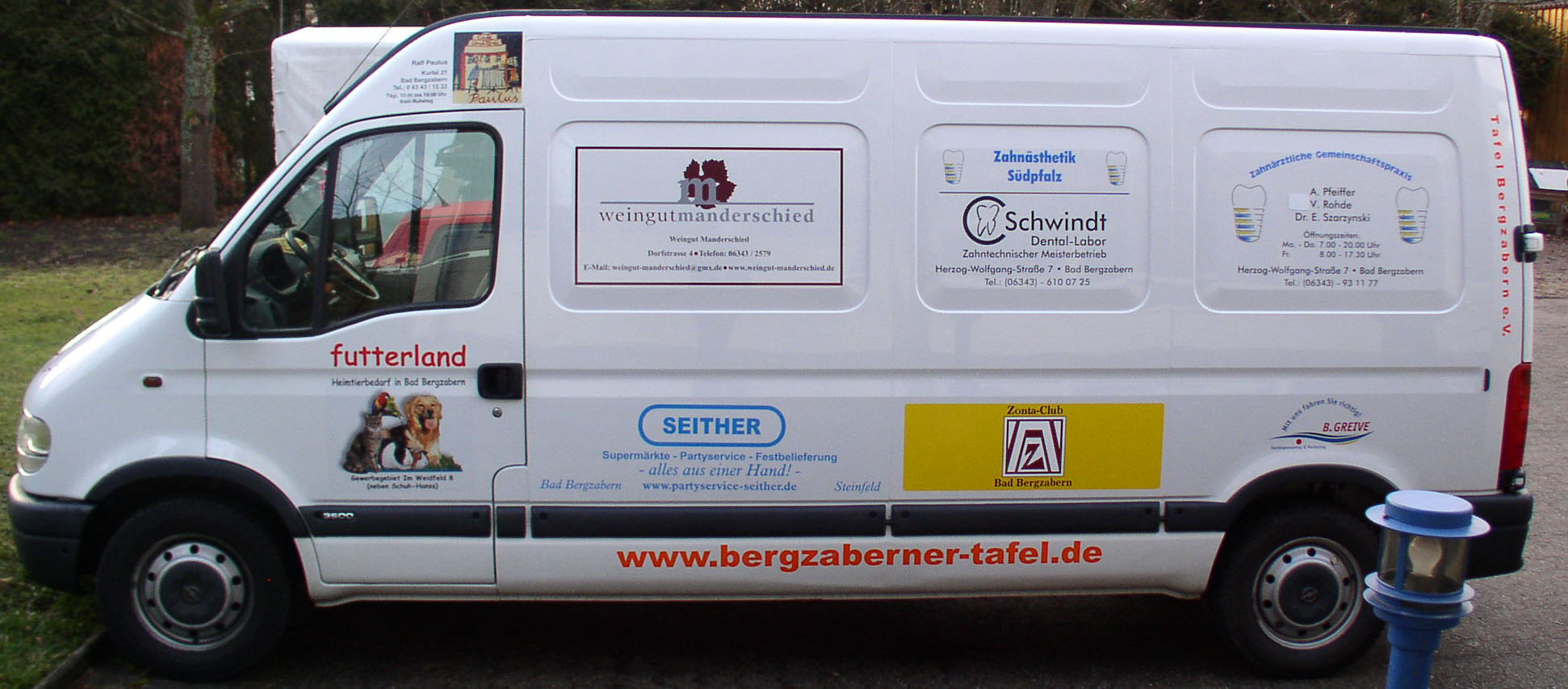 Tafel Bus links